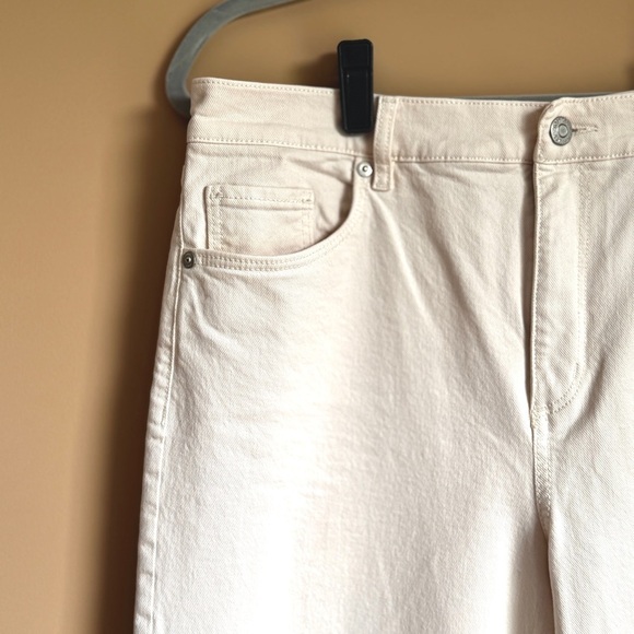 LOFT High Rise Straight Frayed Hem Jean - Picture 5 of 13